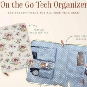 Matilda Jane On The Go Tech Organizer Tablet Pouch Heart To Heart 11in x 8in NWT